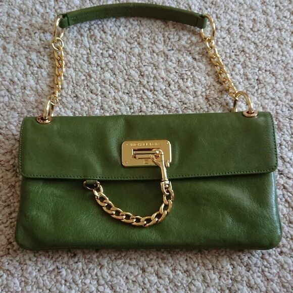 Pretty in green Michael Kors shoulder bag - Picture 1 of 13